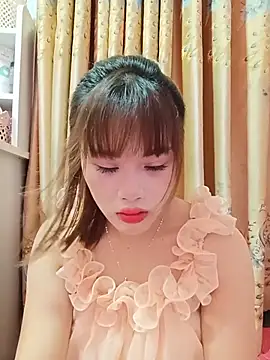 Lucky_lucky2k live cam on StripChat