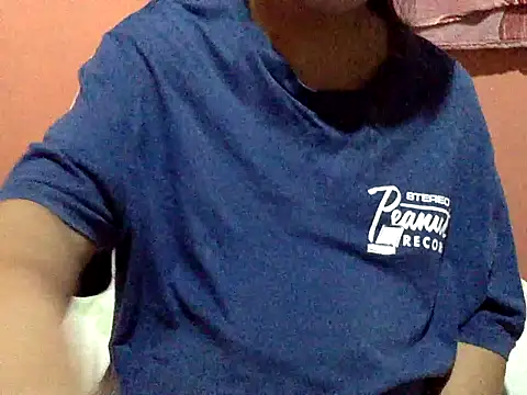 spankmybootyxxx live cam on StripChat