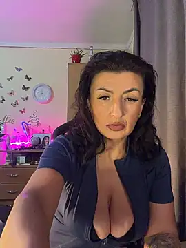 Hotangel75 live cam on StripChat