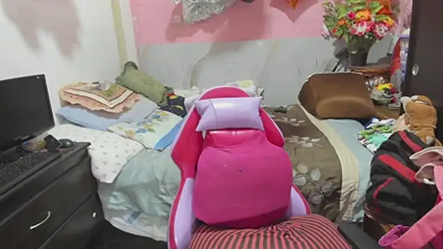 Mrs_mommy_ live cam preview