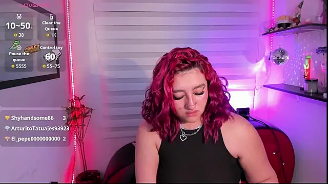 Emily_Jonesh