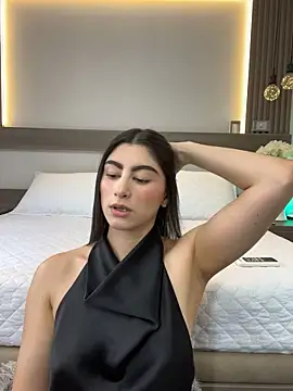 evelyn_hills