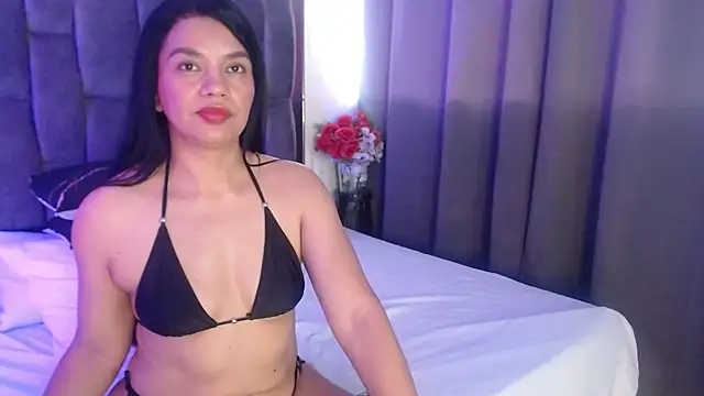 Emily_milfF