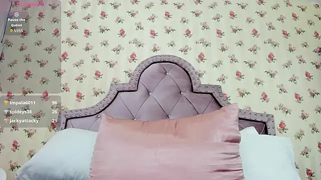 ariana_moon00