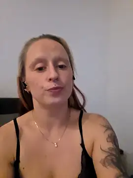Bellaaa17