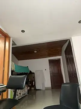 NikkiNix