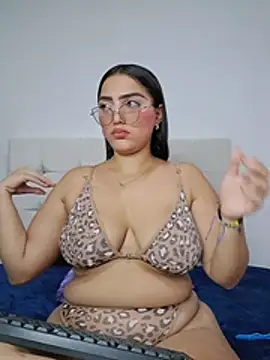 Mia_em webcam