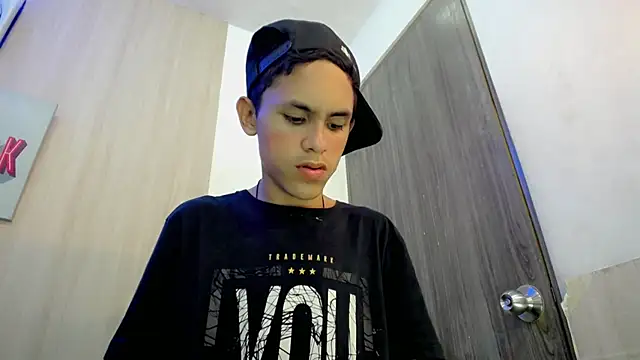 Asher_athlets live sex cam