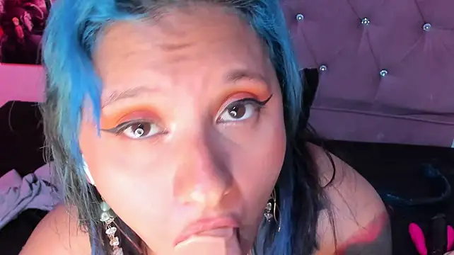 Mila_nixon02