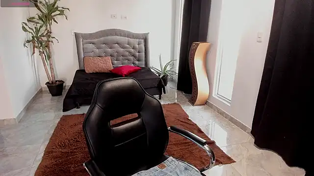 fox_valerie