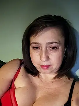 MaryKiki5619