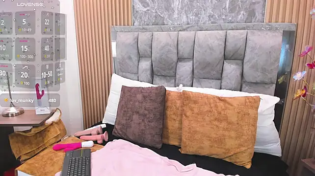 Aisha_Vex