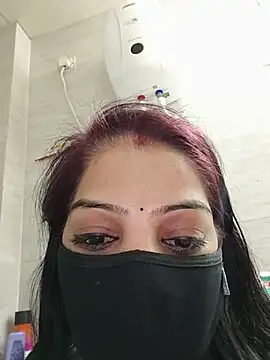 Hot_pooja2