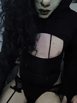 DaddyOwnsSissy