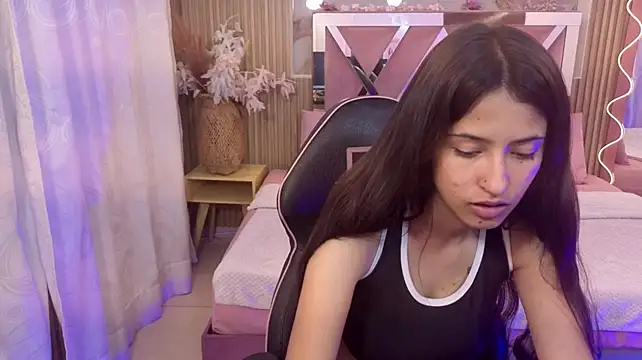 AUROORA_TAY