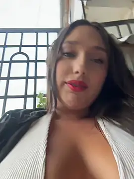 Naughty-Samanta-