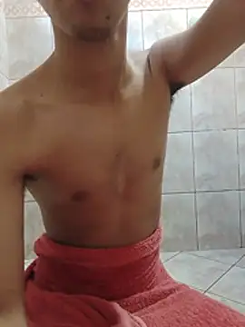 JohnMagr live sex cam