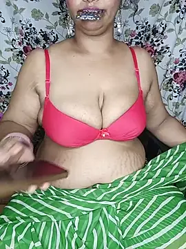 Love_me_7 live cam on StripChat