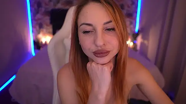 KristiiMax live cam