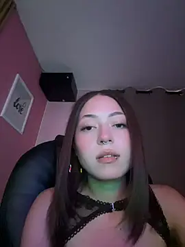 PrettyAmber live cam
