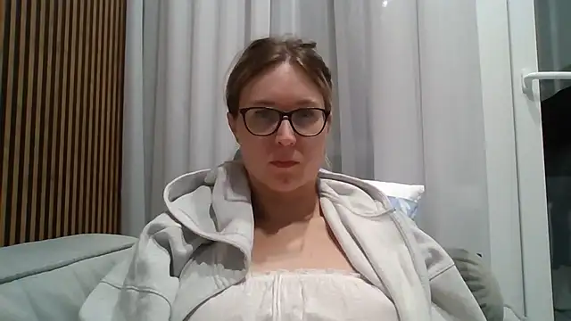 Jugira live cam on StripChat