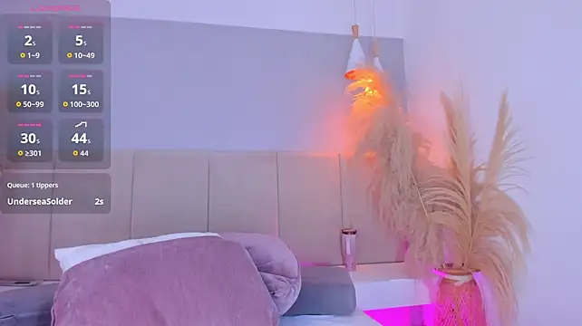emmiily_z live cam on StripChat