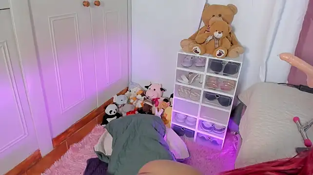 CinthiaCollins live cam on StripChat