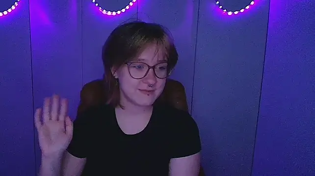 ASTRELIA live cam on StripChat
