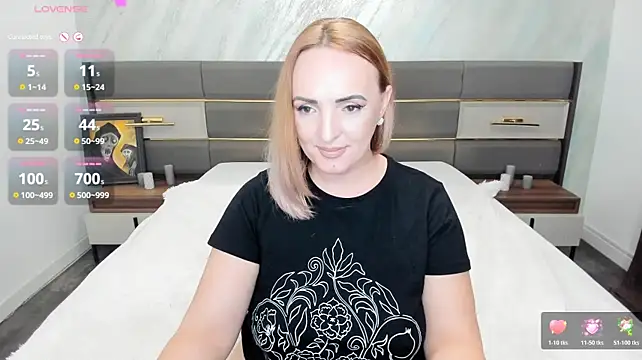 AnneRainn live cam preview