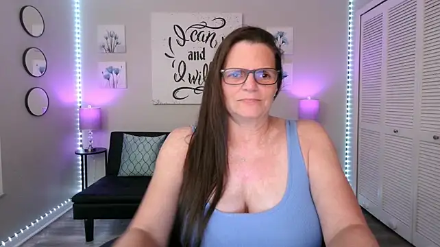 ClassySamantha live cam preview
