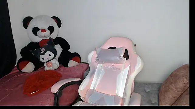 sophiadaza666 (F teen) - control lovense 10 min