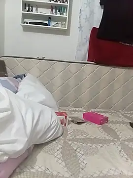 Beautiful_Lady90