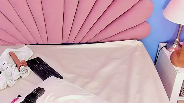 sharlotthe_bigass