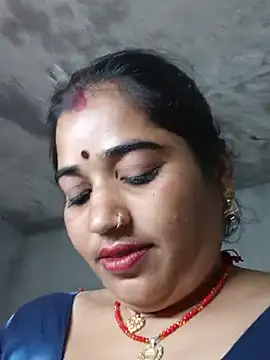 Hot_kamla