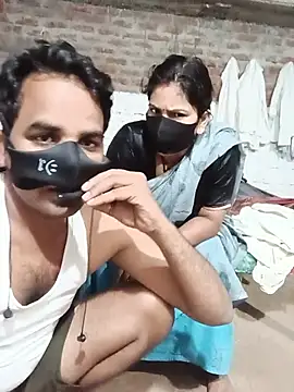 Indiansexycouple2