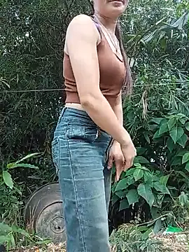 Heryy_xx live cam on StripChat