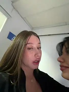 roouse live sex cam