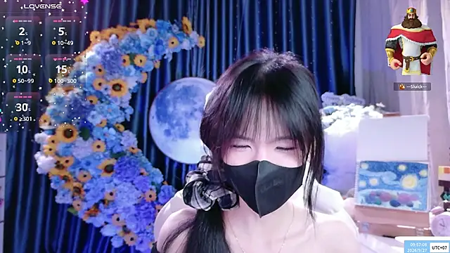 Your-Sunshinee live cam on StripChat