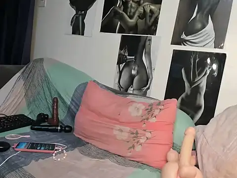 tinydolll