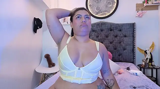 kyana_cream