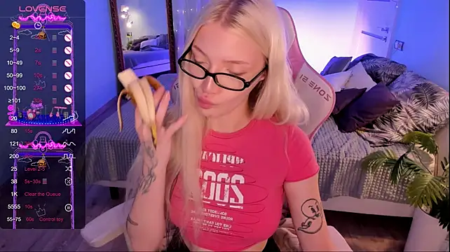 AnyaTaylor_