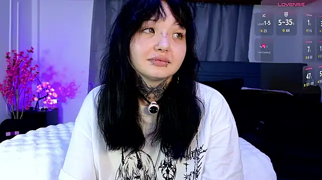 Lein_Bone live cam on StripChat