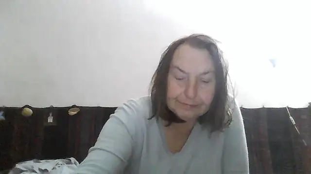 AnnaLive570