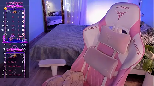 AnyaTaylor_