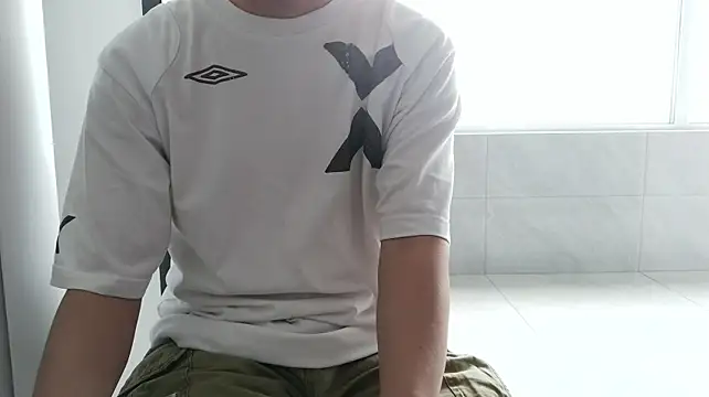 nole_china7 (Ask my age) - talk / fun / cum
