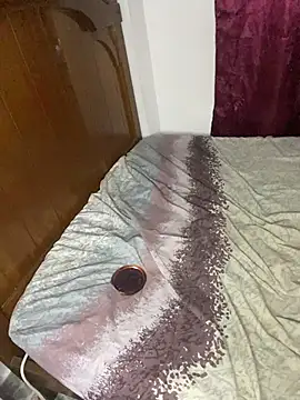 Vennuss_555 live sex cam