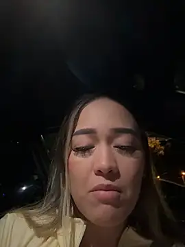 Danielavegax live cam