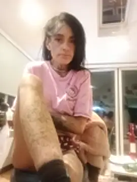 Tannedtattooed69