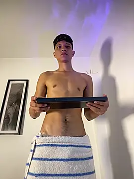 Twinkcock22