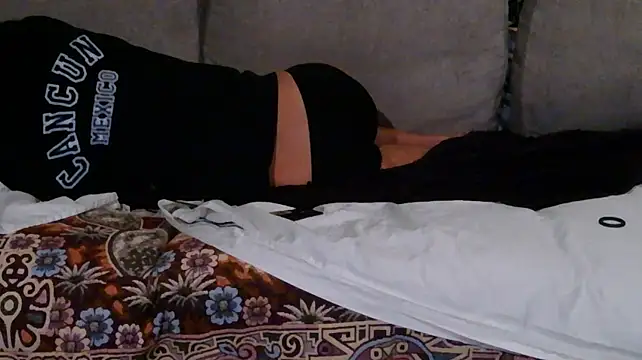 Luvthecam2model